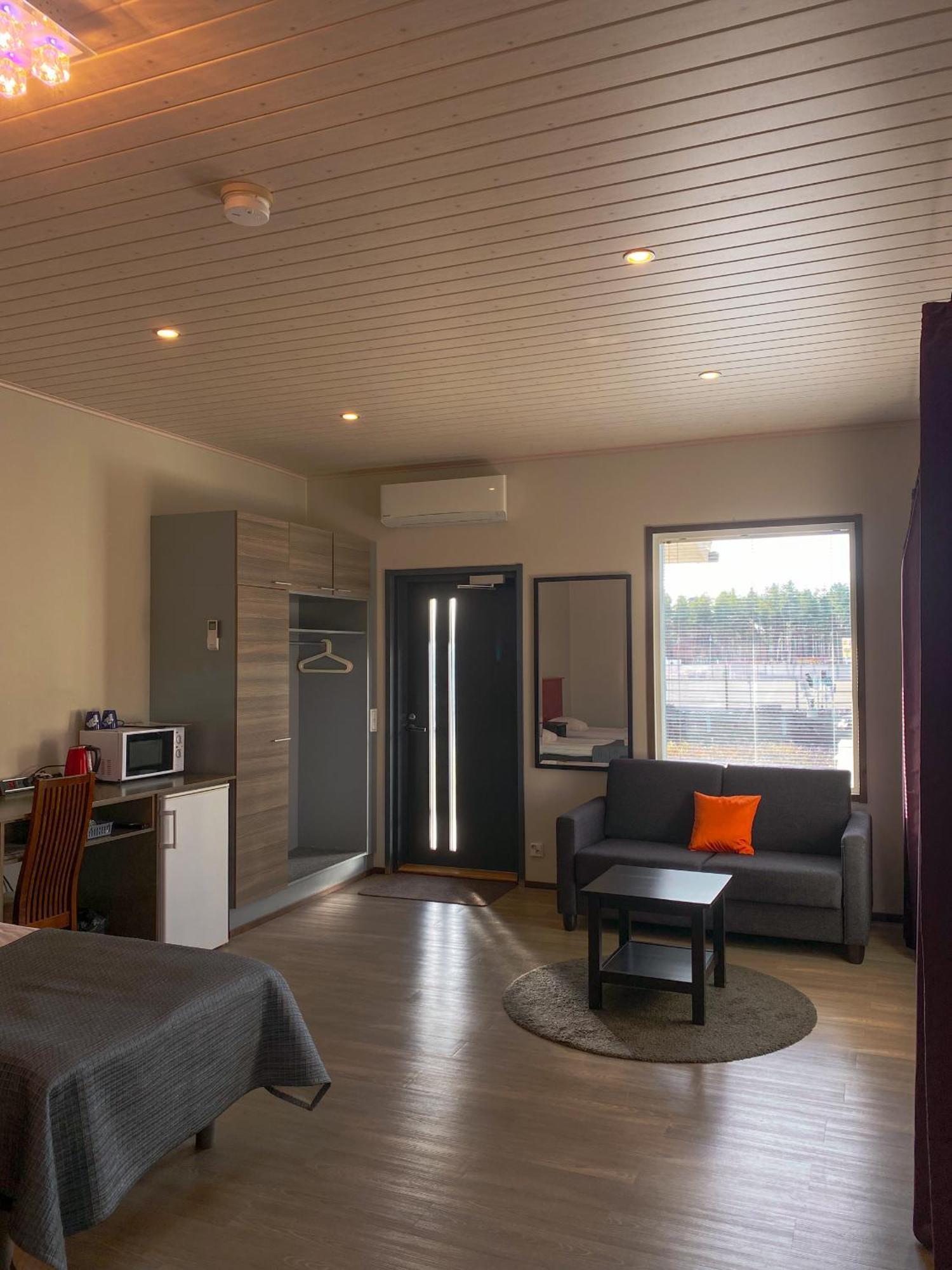 Safarimajoitus Hotel Kalajoki Bilik gambar